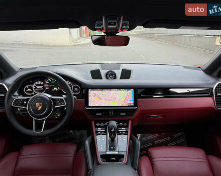 Черный Порше Cayenne Coupe, объемом двигателя 3 л и пробегом 42 тыс. км за 68000 $, фото 62 на Automoto.ua