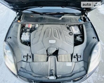 Черный Порше Cayenne Coupe, объемом двигателя 3 л и пробегом 51 тыс. км за 82500 $, фото 47 на Automoto.ua