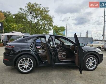 Черный Порше Cayenne Coupe, объемом двигателя 3 л и пробегом 119 тыс. км за 74900 $, фото 32 на Automoto.ua