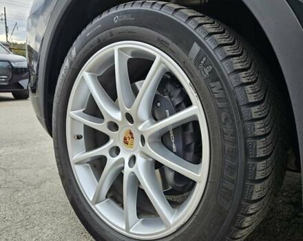 Черный Порше Cayenne Coupe, объемом двигателя 3 л и пробегом 119 тыс. км за 74900 $, фото 41 на Automoto.ua