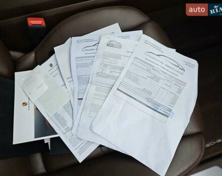 Черный Порше Cayenne Coupe, объемом двигателя 3 л и пробегом 119 тыс. км за 74900 $, фото 39 на Automoto.ua