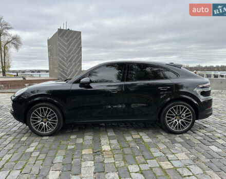 Чорний Порше Cayenne Coupe, об'ємом двигуна 3 л та пробігом 34 тис. км за 110000 $, фото 3 на Automoto.ua