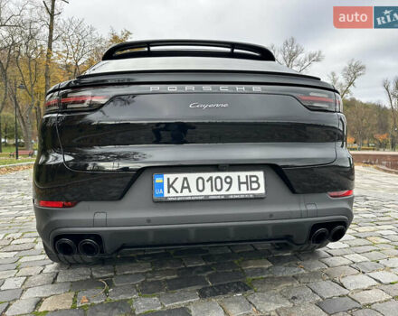 Чорний Порше Cayenne Coupe, об'ємом двигуна 3 л та пробігом 34 тис. км за 110000 $, фото 26 на Automoto.ua