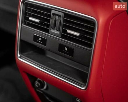 Черный Порше Cayenne Coupe, объемом двигателя 3 л и пробегом 34 тыс. км за 89900 $, фото 22 на Automoto.ua