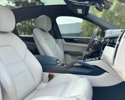 Чорний Порше Cayenne Coupe, об'ємом двигуна 2.89 л та пробігом 10 тис. км за 93777 $, фото 25 на Automoto.ua