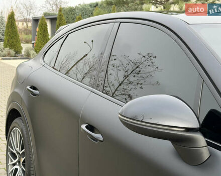 Чорний Порше Cayenne Coupe, об'ємом двигуна 3 л та пробігом 60 тис. км за 84800 $, фото 10 на Automoto.ua