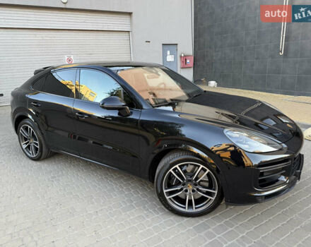 Черный Порше Cayenne Coupe, объемом двигателя 4 л и пробегом 64 тыс. км за 139000 $, фото 1 на Automoto.ua