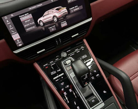 Черный Порше Cayenne Coupe, объемом двигателя 3 л и пробегом 34 тыс. км за 89999 $, фото 18 на Automoto.ua