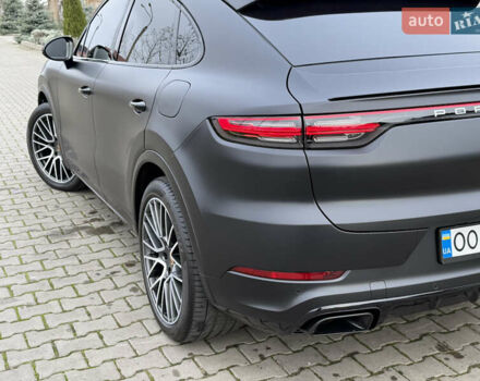 Чорний Порше Cayenne Coupe, об'ємом двигуна 3 л та пробігом 60 тис. км за 84800 $, фото 46 на Automoto.ua