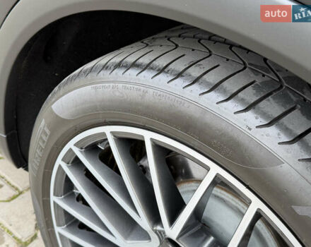 Чорний Порше Cayenne Coupe, об'ємом двигуна 3 л та пробігом 60 тис. км за 84800 $, фото 55 на Automoto.ua