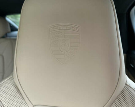 Чорний Порше Cayenne Coupe, об'ємом двигуна 3 л та пробігом 34 тис. км за 110000 $, фото 41 на Automoto.ua