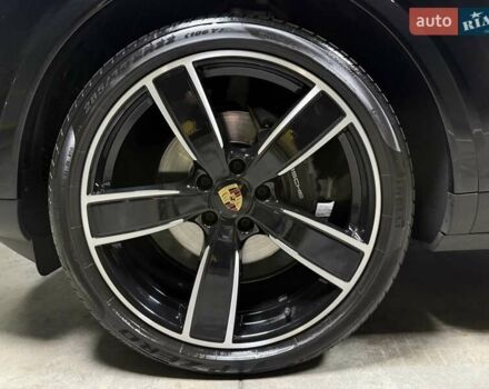 Черный Порше Cayenne Coupe, объемом двигателя 3 л и пробегом 36 тыс. км за 119500 $, фото 26 на Automoto.ua