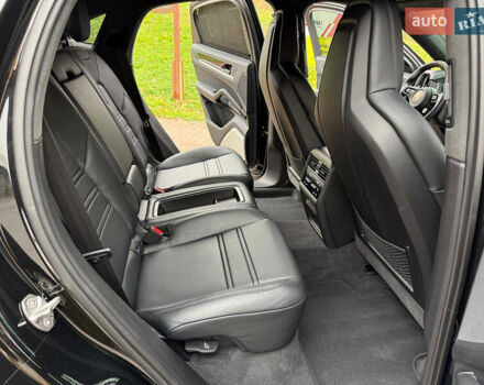 Черный Порше Cayenne Coupe, объемом двигателя 4 л и пробегом 23 тыс. км за 249900 $, фото 85 на Automoto.ua