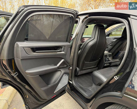 Черный Порше Cayenne Coupe, объемом двигателя 4 л и пробегом 23 тыс. км за 249900 $, фото 79 на Automoto.ua