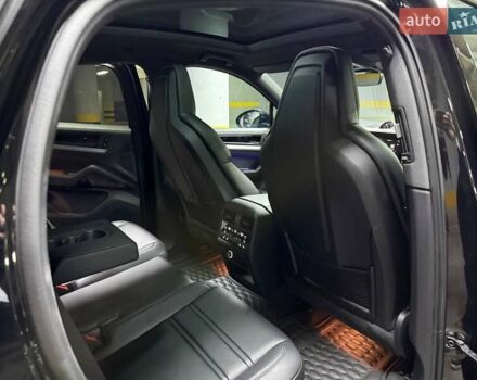 Черный Порше Cayenne Coupe, объемом двигателя 3 л и пробегом 36 тыс. км за 119500 $, фото 58 на Automoto.ua