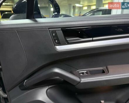 Черный Порше Cayenne Coupe, объемом двигателя 3 л и пробегом 36 тыс. км за 119500 $, фото 101 на Automoto.ua