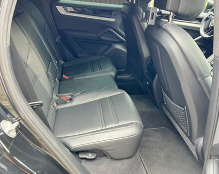 Чорний Порше Cayenne Coupe, об'ємом двигуна 3 л та пробігом 44 тис. км за 119000 $, фото 11 на Automoto.ua