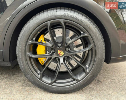 Черный Порше Cayenne Coupe, объемом двигателя 4 л и пробегом 23 тыс. км за 249900 $, фото 24 на Automoto.ua