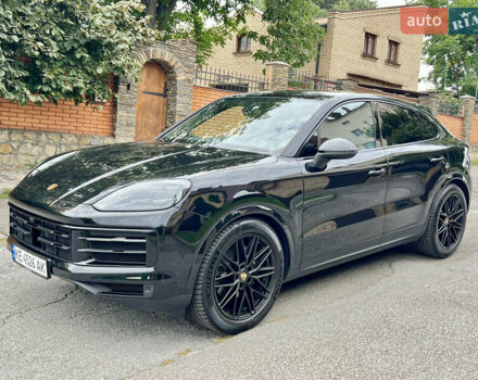 Порше Cayenne Coupe 2023 в Киеве на Automoto.ua Черный Порше Cayenne Coupe, объемом двигателя 3 л и пробегом 44 тыс. км за 125000 $, фото 10 на Automoto.ua