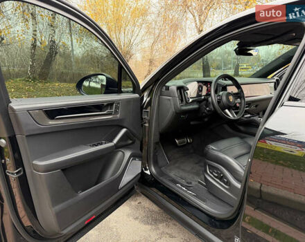 Черный Порше Cayenne Coupe, объемом двигателя 4 л и пробегом 23 тыс. км за 249900 $, фото 66 на Automoto.ua