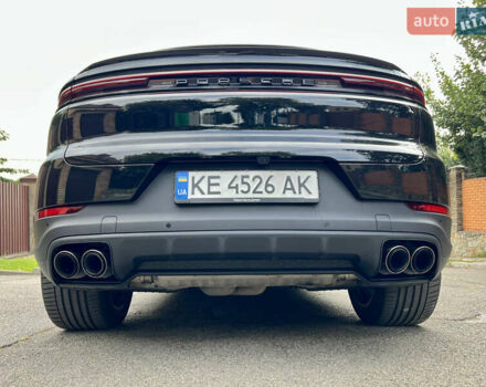 Порше Cayenne Coupe 2023 в Киеве на Automoto.ua Черный Порше Cayenne Coupe, объемом двигателя 3 л и пробегом 44 тыс. км за 125000 $, фото 17 на Automoto.ua
