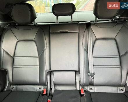 Чорний Порше Cayenne Coupe, об'ємом двигуна 3 л та пробігом 44 тис. км за 119000 $, фото 31 на Automoto.ua