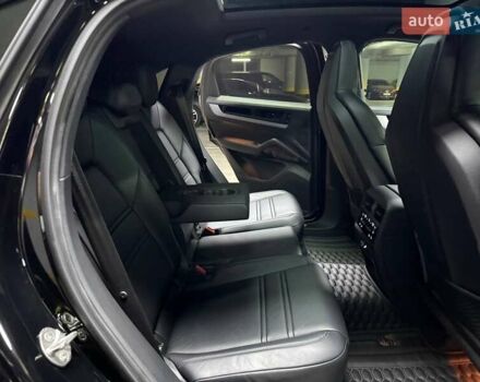 Черный Порше Cayenne Coupe, объемом двигателя 3 л и пробегом 36 тыс. км за 119500 $, фото 59 на Automoto.ua