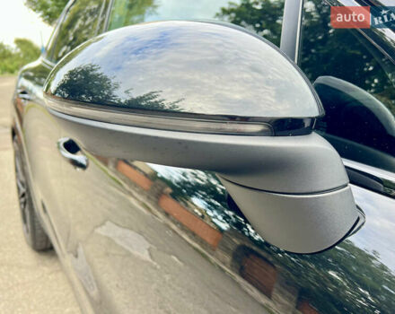 Порше Cayenne Coupe 2023 в Киеве на Automoto.ua Черный Порше Cayenne Coupe, объемом двигателя 3 л и пробегом 44 тыс. км за 125000 $, фото 24 на Automoto.ua