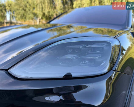 Черный Порше Cayenne Coupe, объемом двигателя 4 л и пробегом 20 тыс. км за 279900 $, фото 11 на Automoto.ua