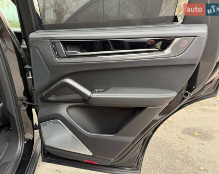 Черный Порше Cayenne Coupe, объемом двигателя 4 л и пробегом 23 тыс. км за 249900 $, фото 84 на Automoto.ua