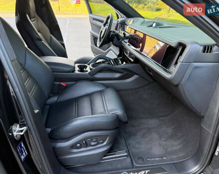 Черный Порше Cayenne Coupe, объемом двигателя 4 л и пробегом 20 тыс. км за 279900 $, фото 72 на Automoto.ua
