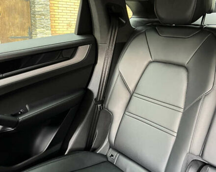 Черный Порше Cayenne Coupe, объемом двигателя 3 л и пробегом 44 тыс. км за 125000 $, фото 57 на Automoto.ua