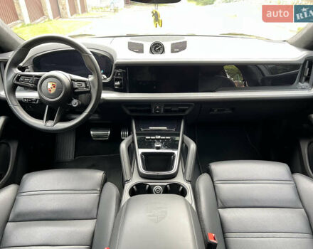 Порше Cayenne Coupe 2023 в Киеве на Automoto.ua Черный Порше Cayenne Coupe, объемом двигателя 3 л и пробегом 44 тыс. км за 125000 $, фото 41 на Automoto.ua