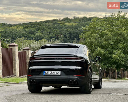 Порше Cayenne Coupe 2023 в Киеве на Automoto.ua Черный Порше Cayenne Coupe, объемом двигателя 3 л и пробегом 44 тыс. км за 125000 $, фото 1 на Automoto.ua
