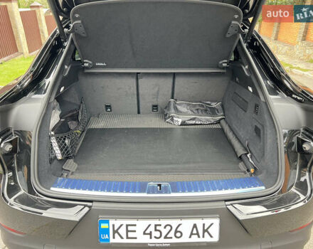 Порше Cayenne Coupe 2023 в Киеве на Automoto.ua Черный Порше Cayenne Coupe, объемом двигателя 3 л и пробегом 44 тыс. км за 125000 $, фото 63 на Automoto.ua