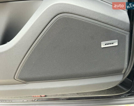 Порше Cayenne Coupe 2023 в Киеве на Automoto.ua Черный Порше Cayenne Coupe, объемом двигателя 3 л и пробегом 44 тыс. км за 125000 $, фото 53 на Automoto.ua