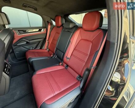 Черный Порше Cayenne Coupe, объемом двигателя 4 л и пробегом 40 тыс. км за 177000 $, фото 25 на Automoto.ua