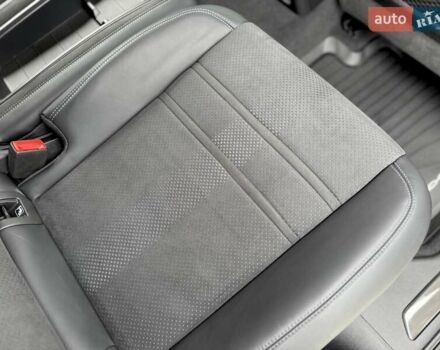 Черный Порше Cayenne Coupe, объемом двигателя 4 л и пробегом 7 тыс. км за 310000 $, фото 65 на Automoto.ua