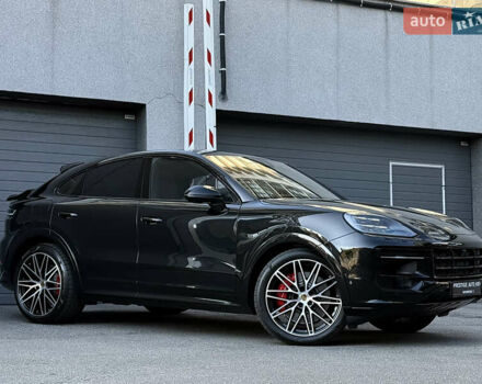 Черный Порше Cayenne Coupe, объемом двигателя 3.98 л и пробегом 19 тыс. км за 170000 $, фото 4 на Automoto.ua