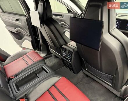 Черный Порше Cayenne Coupe, объемом двигателя 4 л и пробегом 25 тыс. км за 302700 $, фото 47 на Automoto.ua