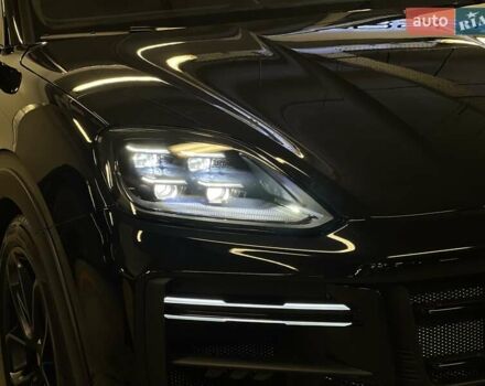 Черный Порше Cayenne Coupe, объемом двигателя 4 л и пробегом 2 тыс. км за 312417 $, фото 13 на Automoto.ua