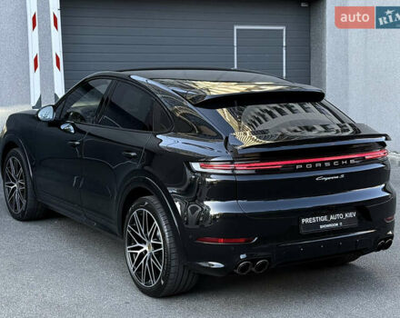 Черный Порше Cayenne Coupe, объемом двигателя 3.98 л и пробегом 19 тыс. км за 170000 $, фото 21 на Automoto.ua