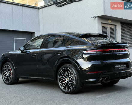 Черный Порше Cayenne Coupe, объемом двигателя 3.98 л и пробегом 19 тыс. км за 170000 $, фото 25 на Automoto.ua