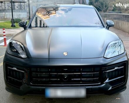 Чорний Порше Cayenne Coupe, об'ємом двигуна 4 л та пробігом 5 тис. км за 210000 $, фото 3 на Automoto.ua