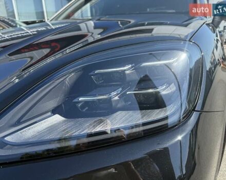 Черный Порше Cayenne Coupe, объемом двигателя 4 л и пробегом 40 тыс. км за 177000 $, фото 10 на Automoto.ua