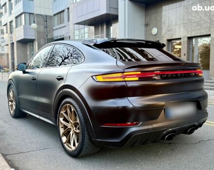 Чорний Порше Cayenne Coupe, об'ємом двигуна 4 л та пробігом 5 тис. км за 210000 $, фото 2 на Automoto.ua