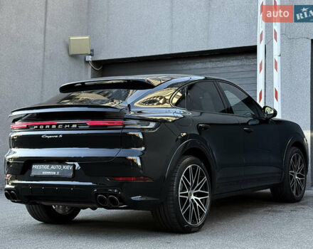 Черный Порше Cayenne Coupe, объемом двигателя 3.98 л и пробегом 19 тыс. км за 170000 $, фото 20 на Automoto.ua