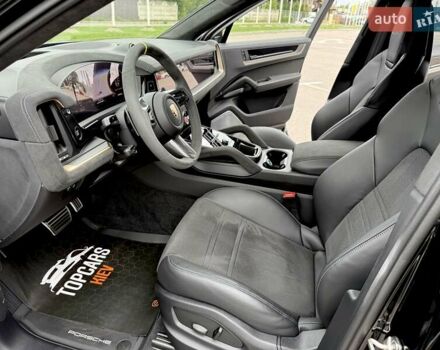 Черный Порше Cayenne Coupe, объемом двигателя 4 л и пробегом 7 тыс. км за 310000 $, фото 74 на Automoto.ua