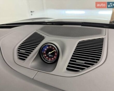 Черный Порше Cayenne Coupe, объемом двигателя 4 л и пробегом 25 тыс. км за 302700 $, фото 63 на Automoto.ua