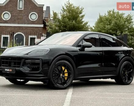 Черный Порше Cayenne Coupe, объемом двигателя 4 л и пробегом 7 тыс. км за 310000 $, фото 4 на Automoto.ua